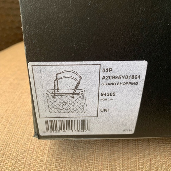 CHANEL Grand Shopper Tote Black Gold AUTHENTIC - Picture 14 of 15